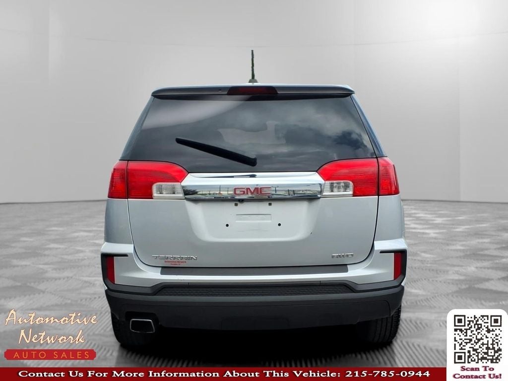 2016 GMC Terrain — interior view