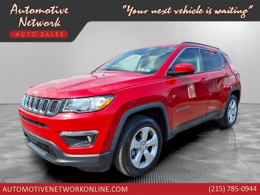 2020 Jeep Compass Latitude in Redline Pearlcoat — front three-quarter view
