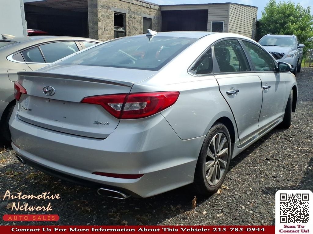 2015 Hyundai Sonata — rear three-quarter view